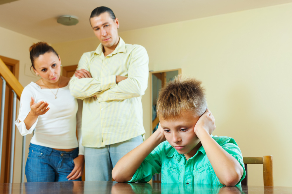 Pais Superprotetores: Entenda As Consequências da Superproteção Parental