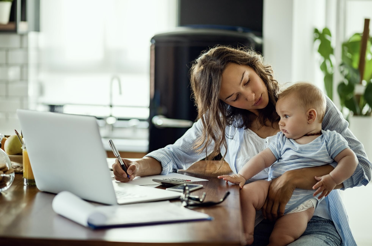 Maternidade e Trabalho: Como Superar os Desafios Emocionais da Conciliação?