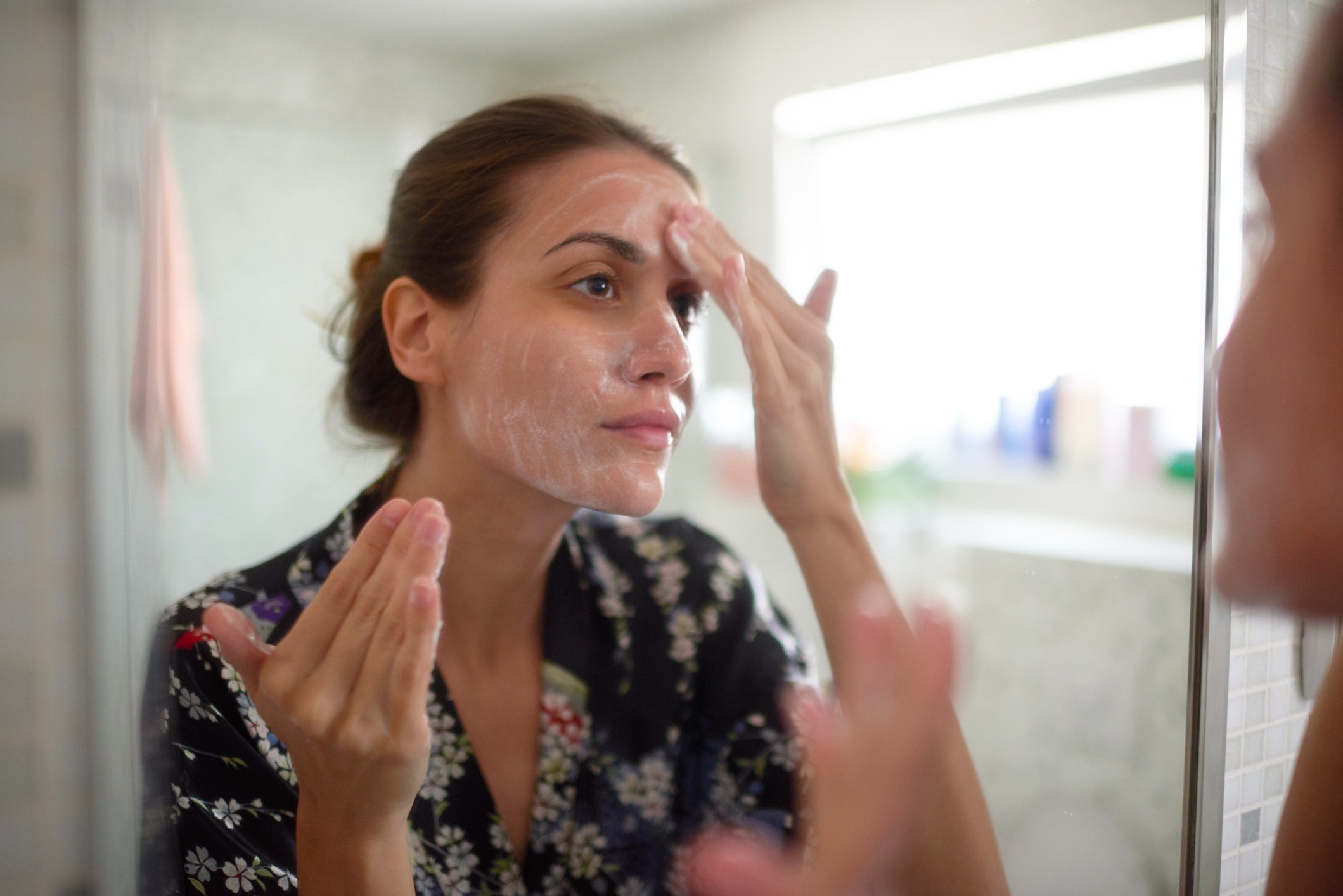 5 dicas que vão te ajudar nos cuidados com a pele