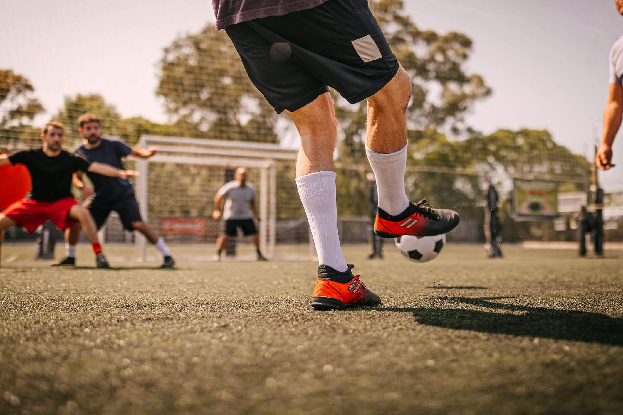 Jogar futebol ajuda a reduzir pressão sanguínea